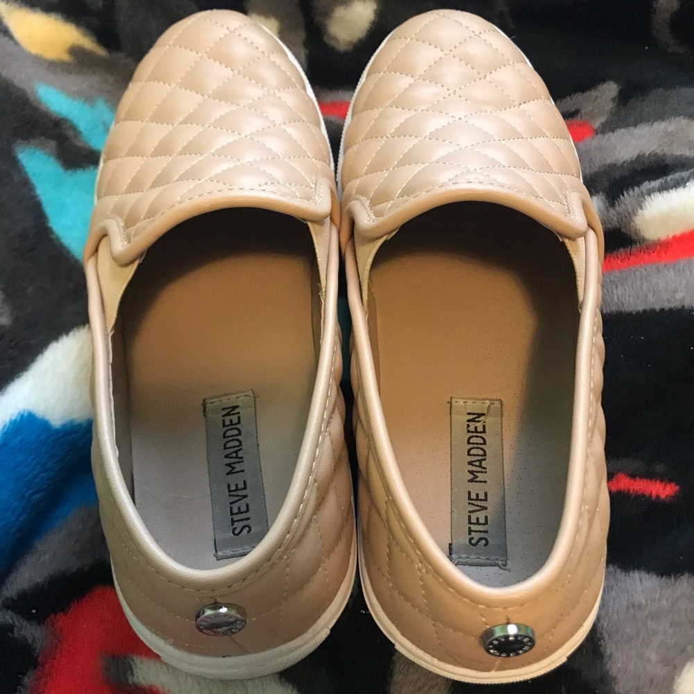 Steve Madden Slip ons